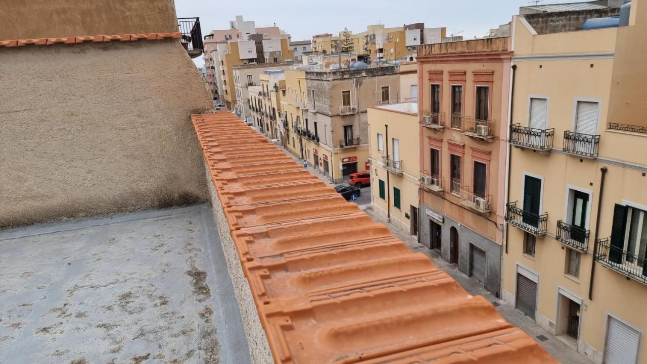 Appartamento Le Tre Rose 特拉帕尼 外观 照片